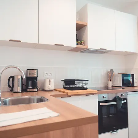 Le Friendly - Convivial & Chill *