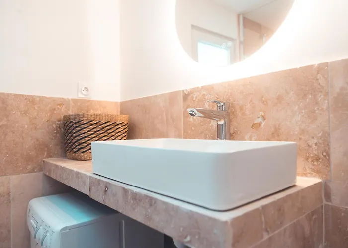 Le Friendly - Convivial & Chill Tours